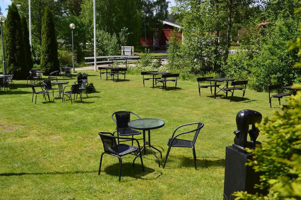 Hovmantorp Roda Huset מראה חיצוני תמונה